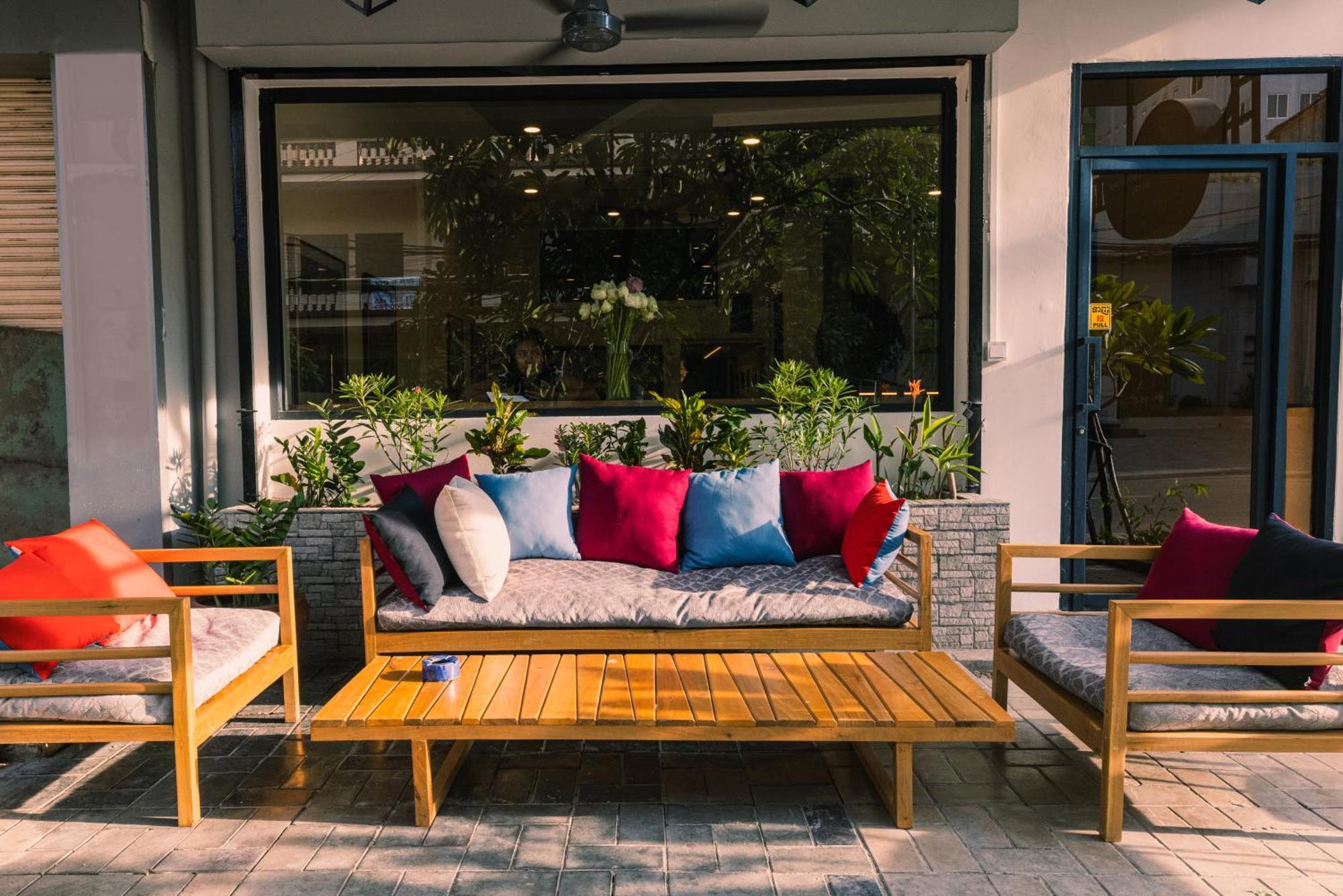 Suite Home Boutique Hotel Phnom Penh Dış mekan fotoğraf