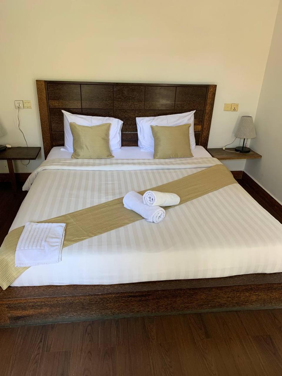 Suite Home Boutique Hotel Phnom Penh Dış mekan fotoğraf